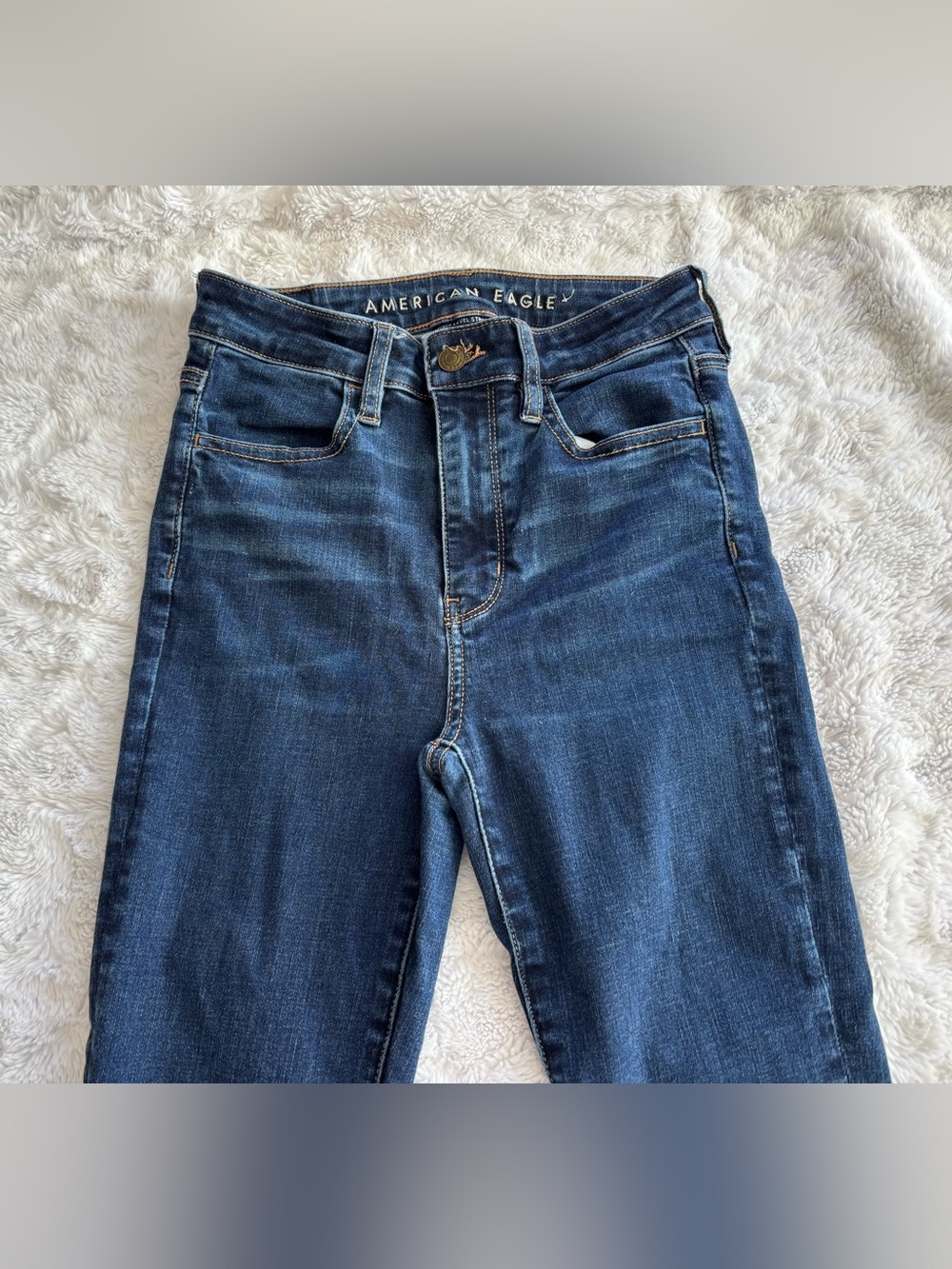 American Eagle Short Super High Rise Stretch Dark Blue Skinny Jean Size 2 Short